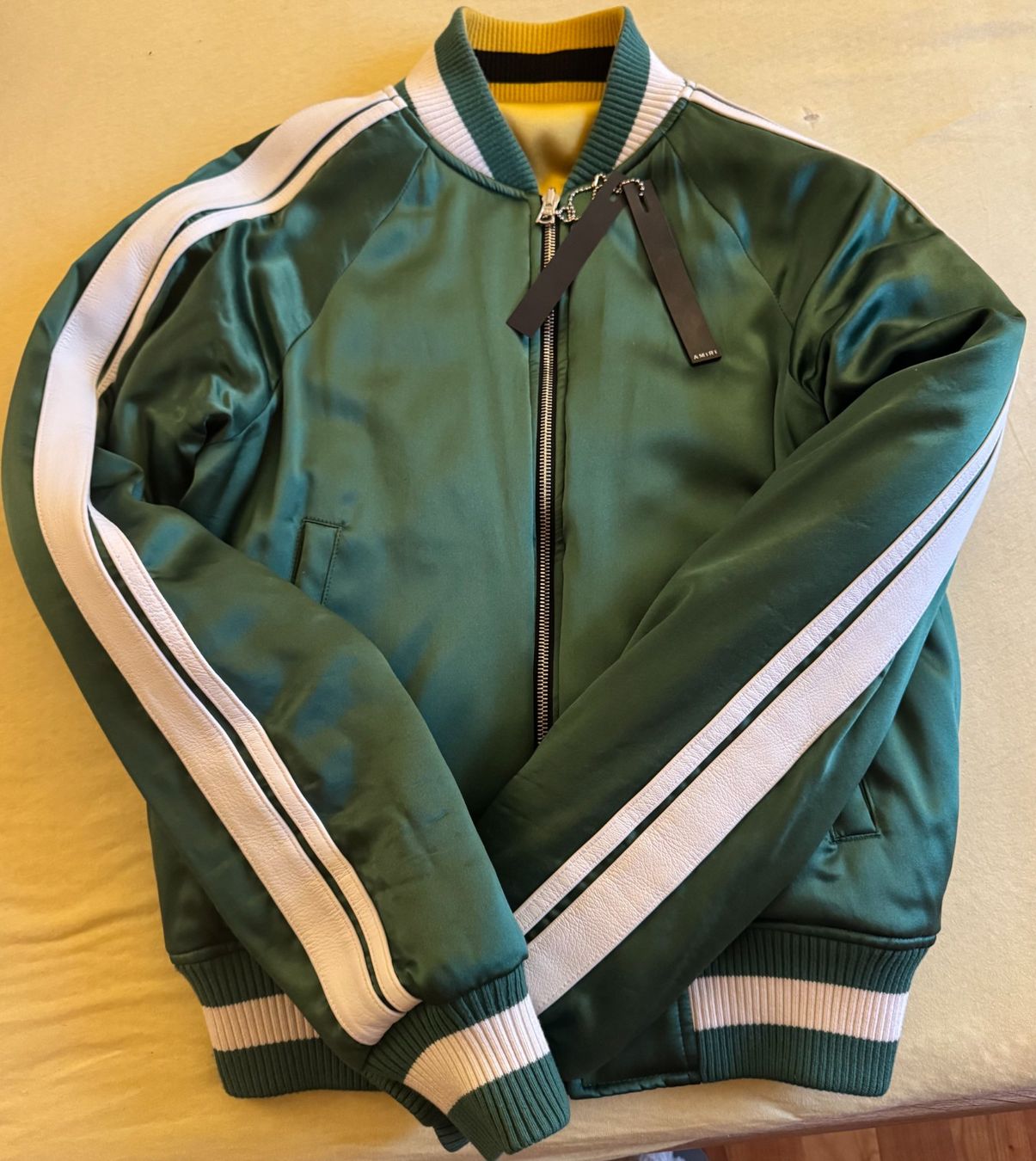 Amiri Jacken: Amiri Reversible Silk Bomber Jacket Gold/Green – Gebraucht aus Canobbio von kk_dee