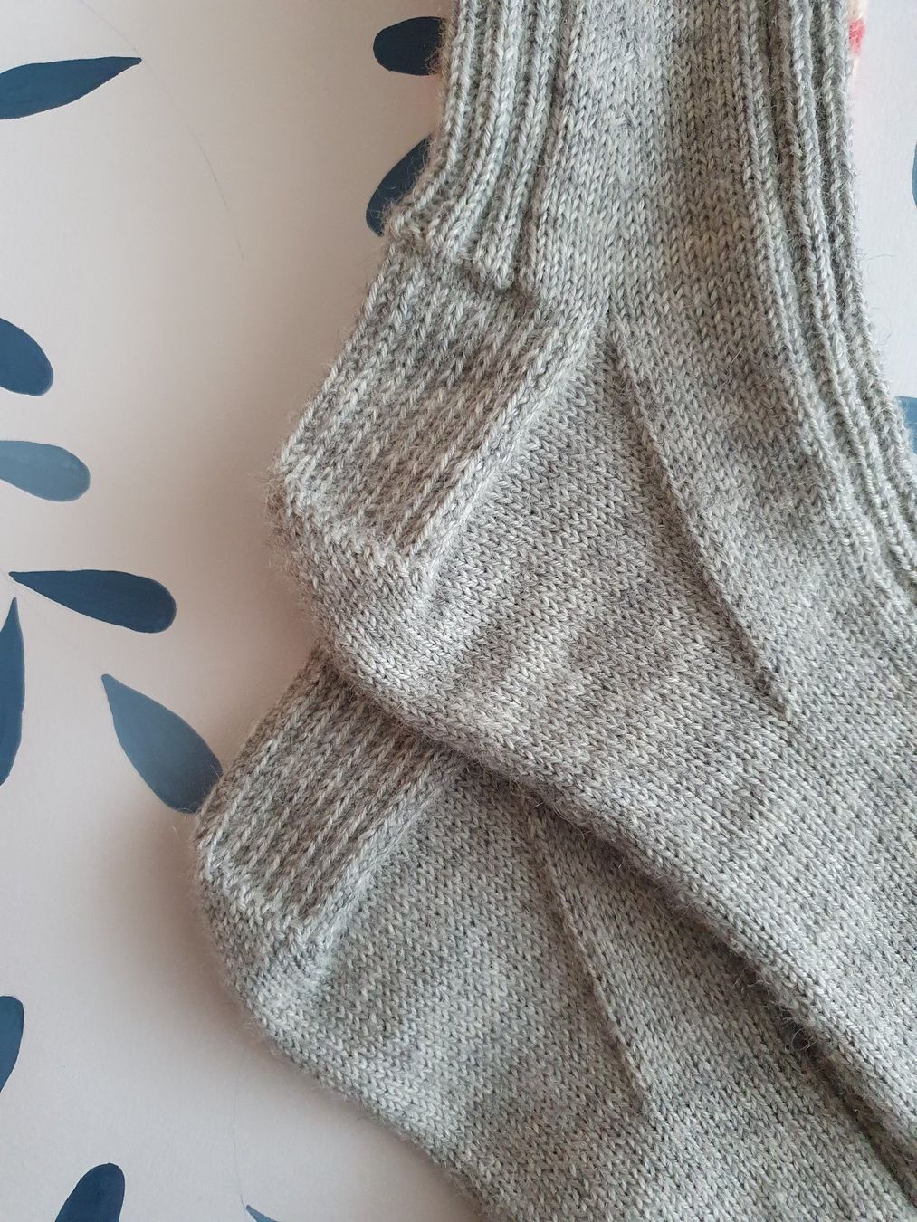 Calze: Handgestrickte Socken, Gr. 38, Wollsocken, Geschenk – Nuovo e nell'imballaggio originale da Neunkirch venduto da Sandramay 3