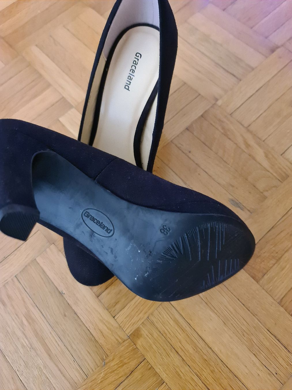 Graceland Damenschuhe: Schwarze Pumps Graceland – Neu (gemäss Beschreibung) aus Thun von erh_fs86 1