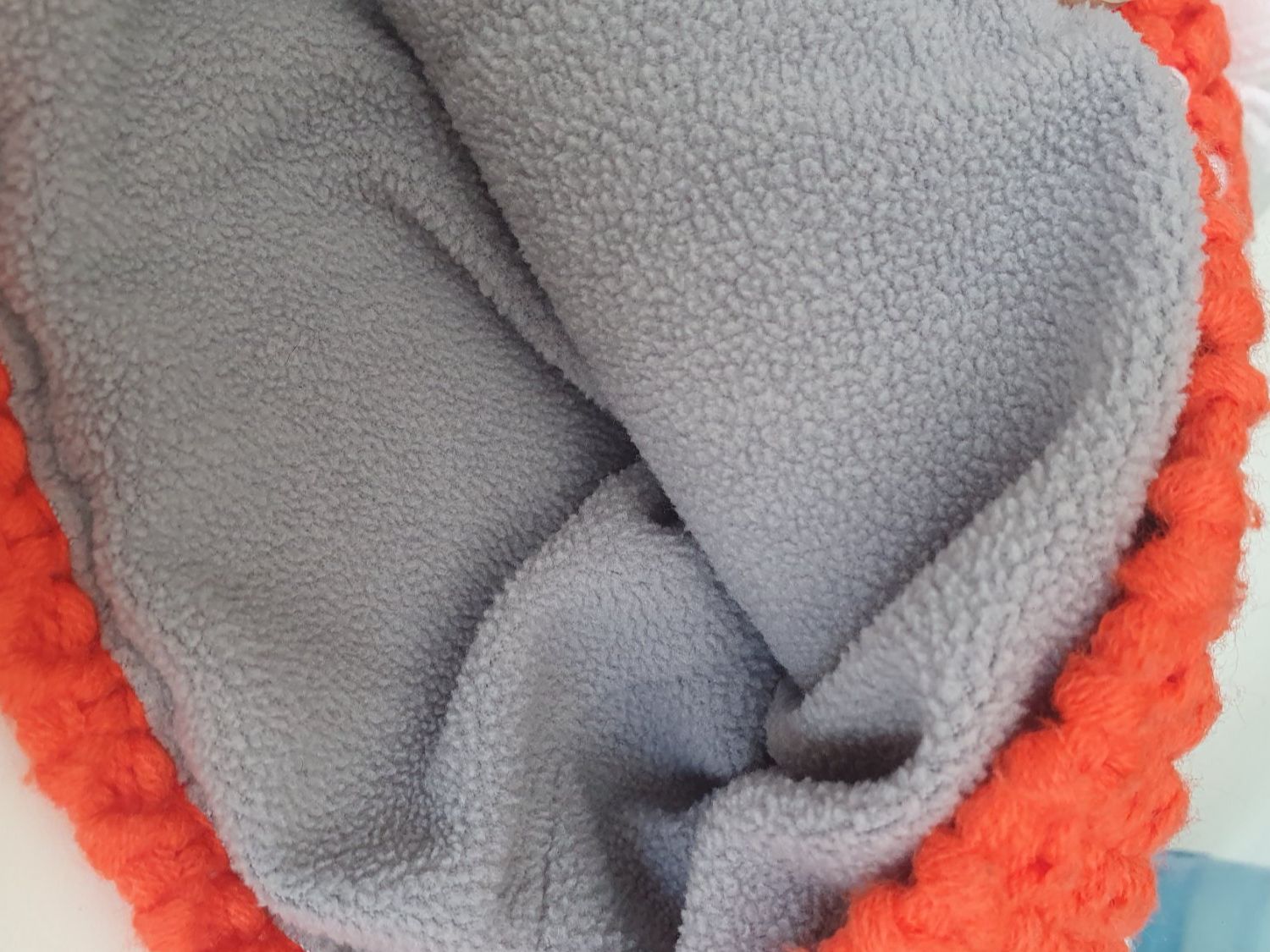 Altro abbigliamento per bambino: WIntermütze, Streifen reflektieren – Usato da Schinznach-Bad venduto da SiljaLoi 1