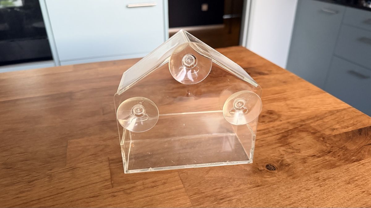 Petites maisons à oiseaux: Vogelfutterhaus transparent – D'occasion à Zürich par Mademoiselle_M 1