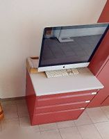 Lista Unterschrank rot mit Schubladen