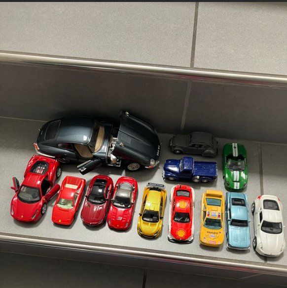 Giocattoli: Autos Spielzeugautos, Metall – Usato da Rüdlingen venduto da Schnoegli2007