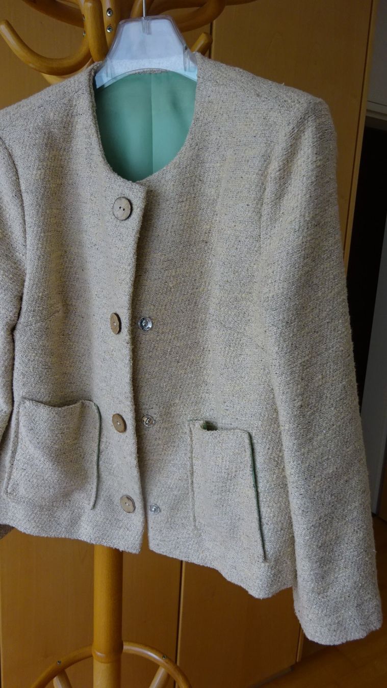 Vestes: Jacke – Neuf (Voir description) à Mettmenstetten par Izzub