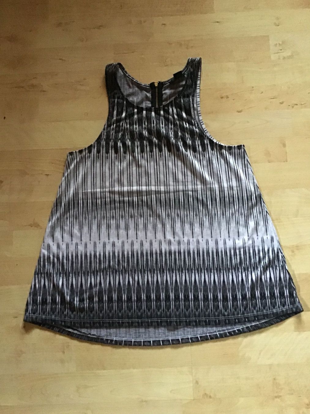 H&M Top: Top "H&M" Gr. S... – Usato da Uetendorf venduto da Koh0