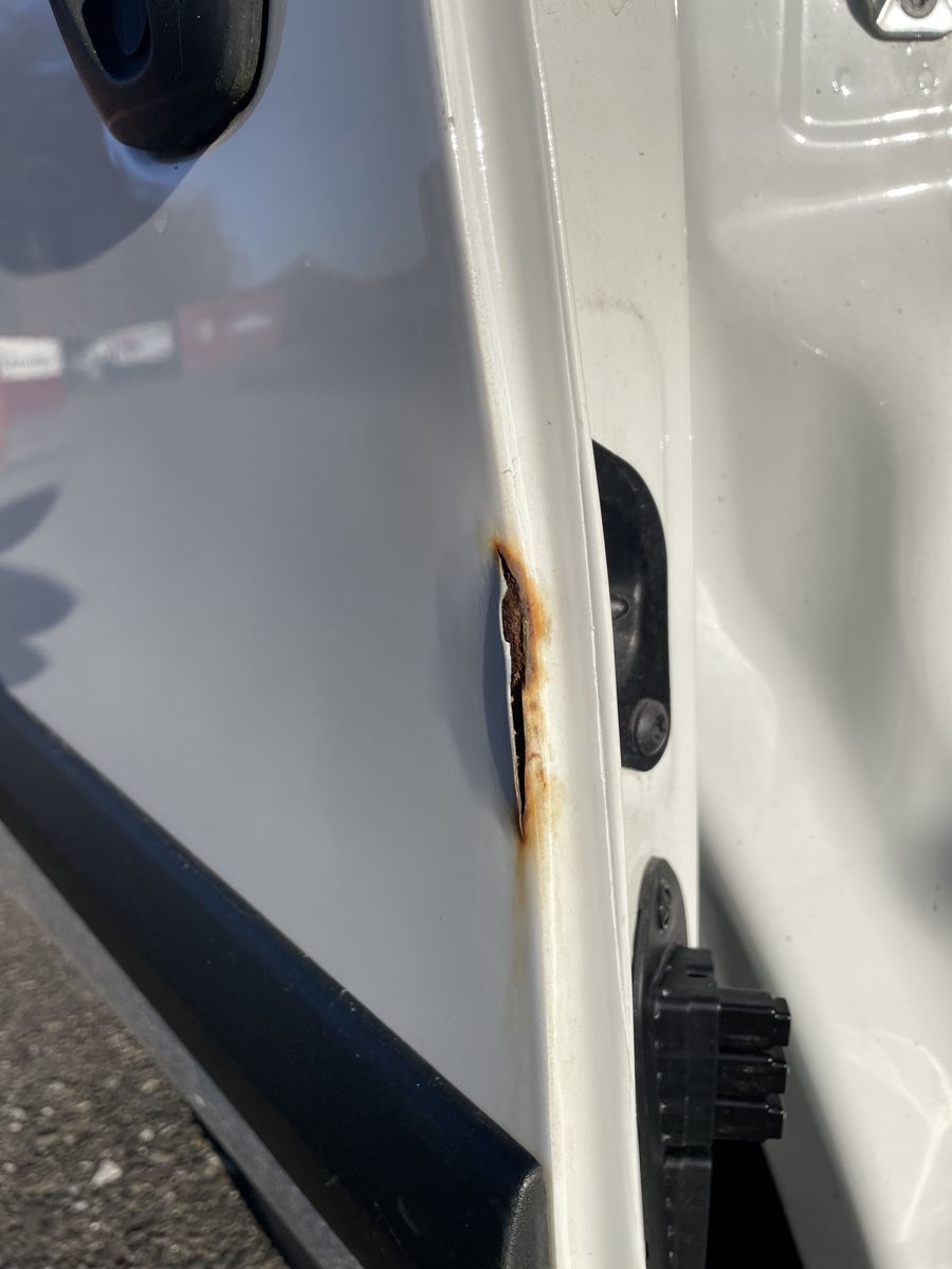 Opel Veicoli commerciali: Opel Combo Diesel, MFK 3.3.26 – Usato da Flaach venduto da Binz 6