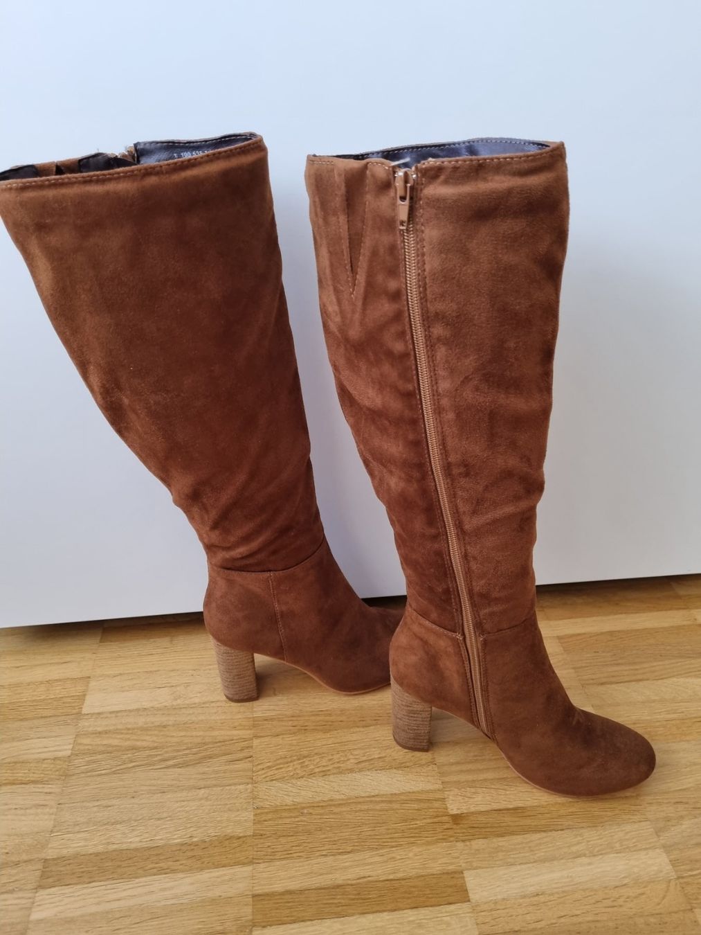 Damenschuhe: STIEFEL BRAUN GR. 37 / OVP – Neu und originalverpackt aus Zofingen von Felpa 1