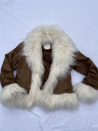 Stradivarius Jacke braun mit Kunstfell Grösse L