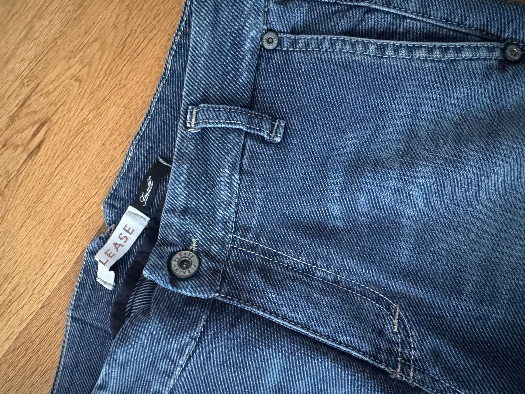 Please Jeans Jeans: Jeans von Please, Grösse S – Usato da Flüeli-Ranft venduto da Mari_Posa22 1