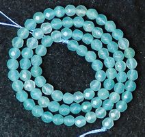 1 Strang echte natürliche Aquamarin Perlen 4 mm facettiert.
