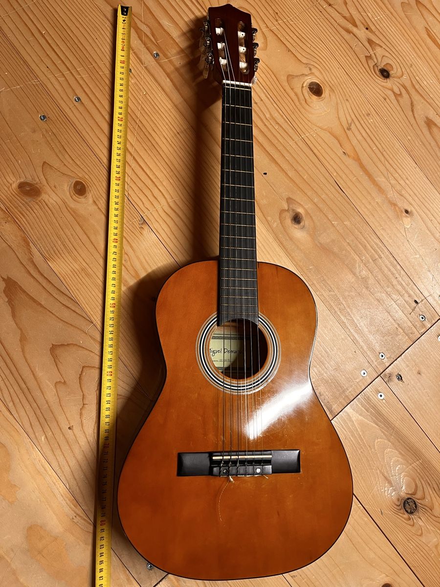Strumenti musicali: Gitarre akustisch Nylonseiten – Usato da Busswil BE venduto da hol_n9n5