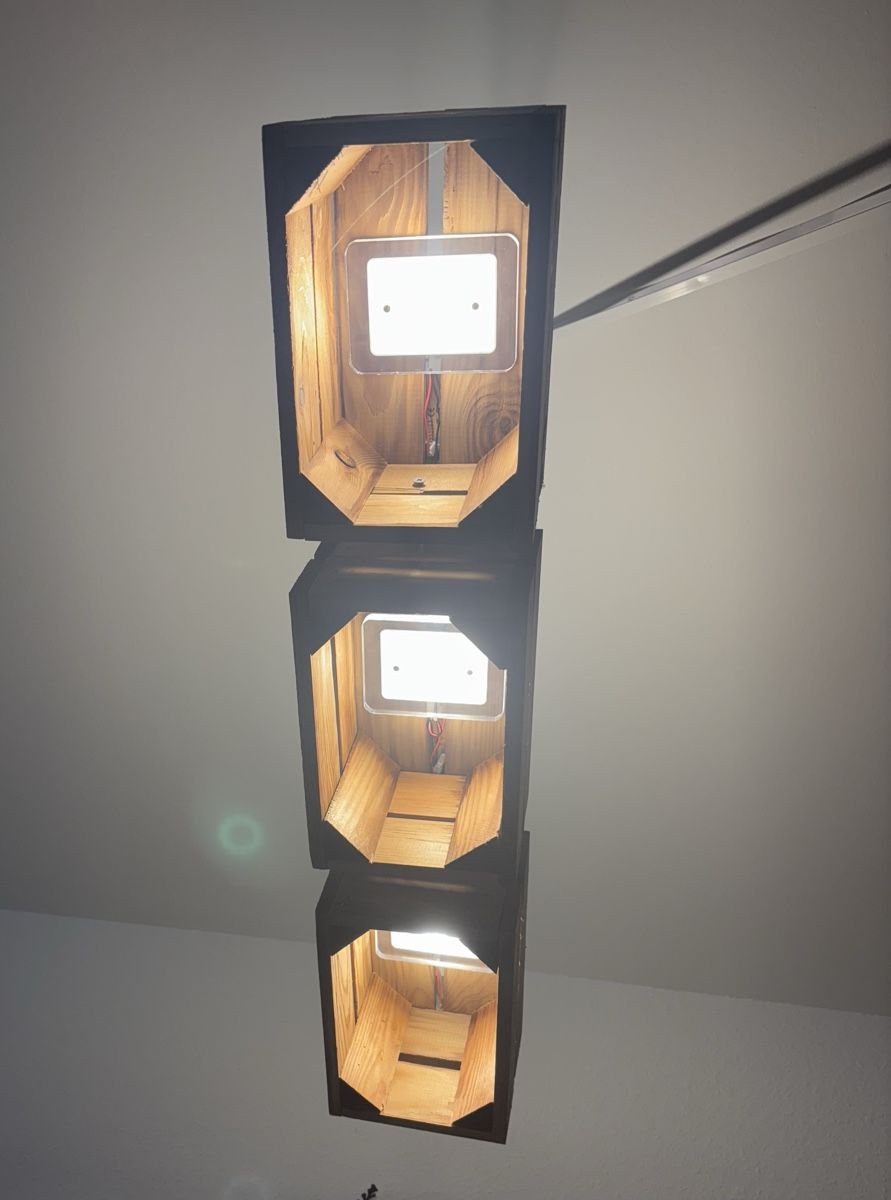 Lampadari & plafoniere: Rustikale Holzlampe - Einzigartiges Design! Top! – Usato da Uster venduto da NKuendig 1