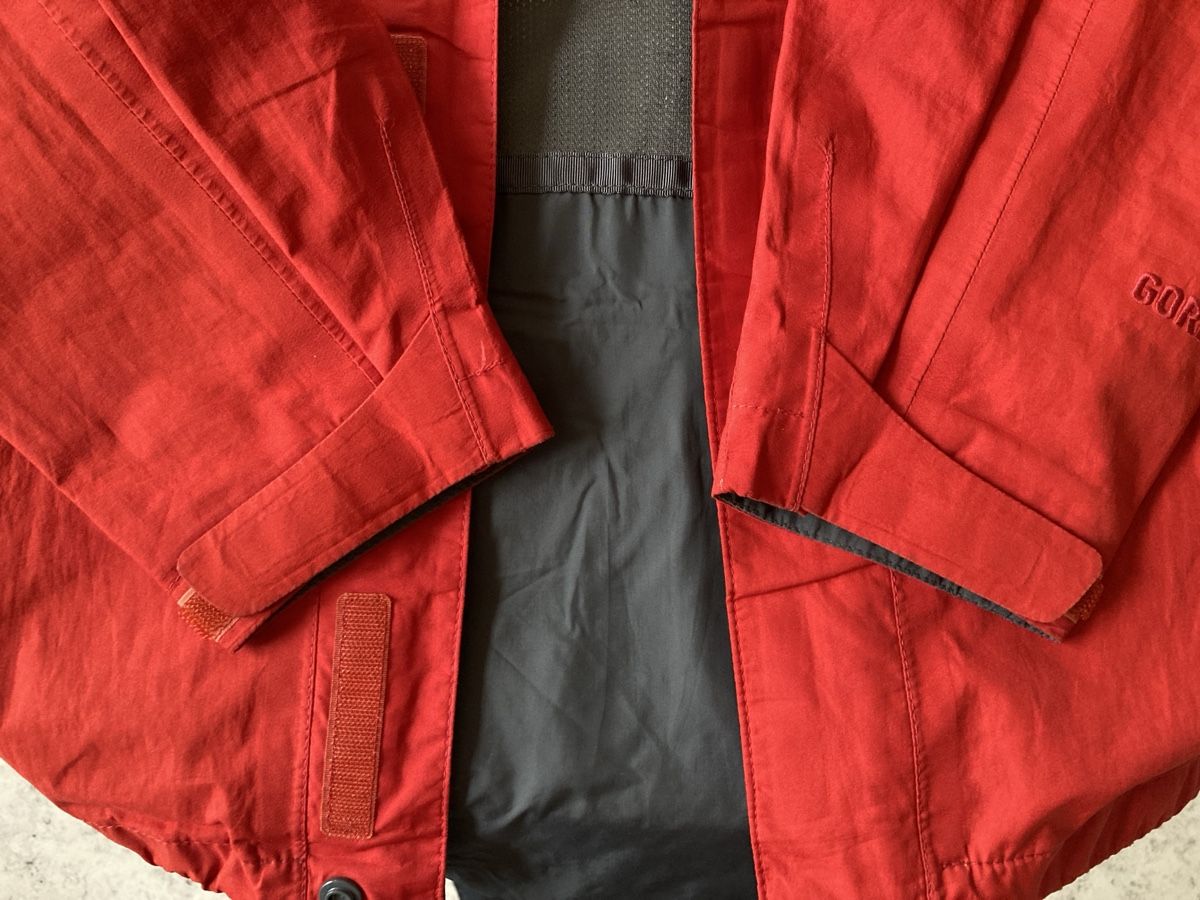 North Face Jacken: Regenjacke North Face – Gebraucht aus Binningen von chr_tb7s 5