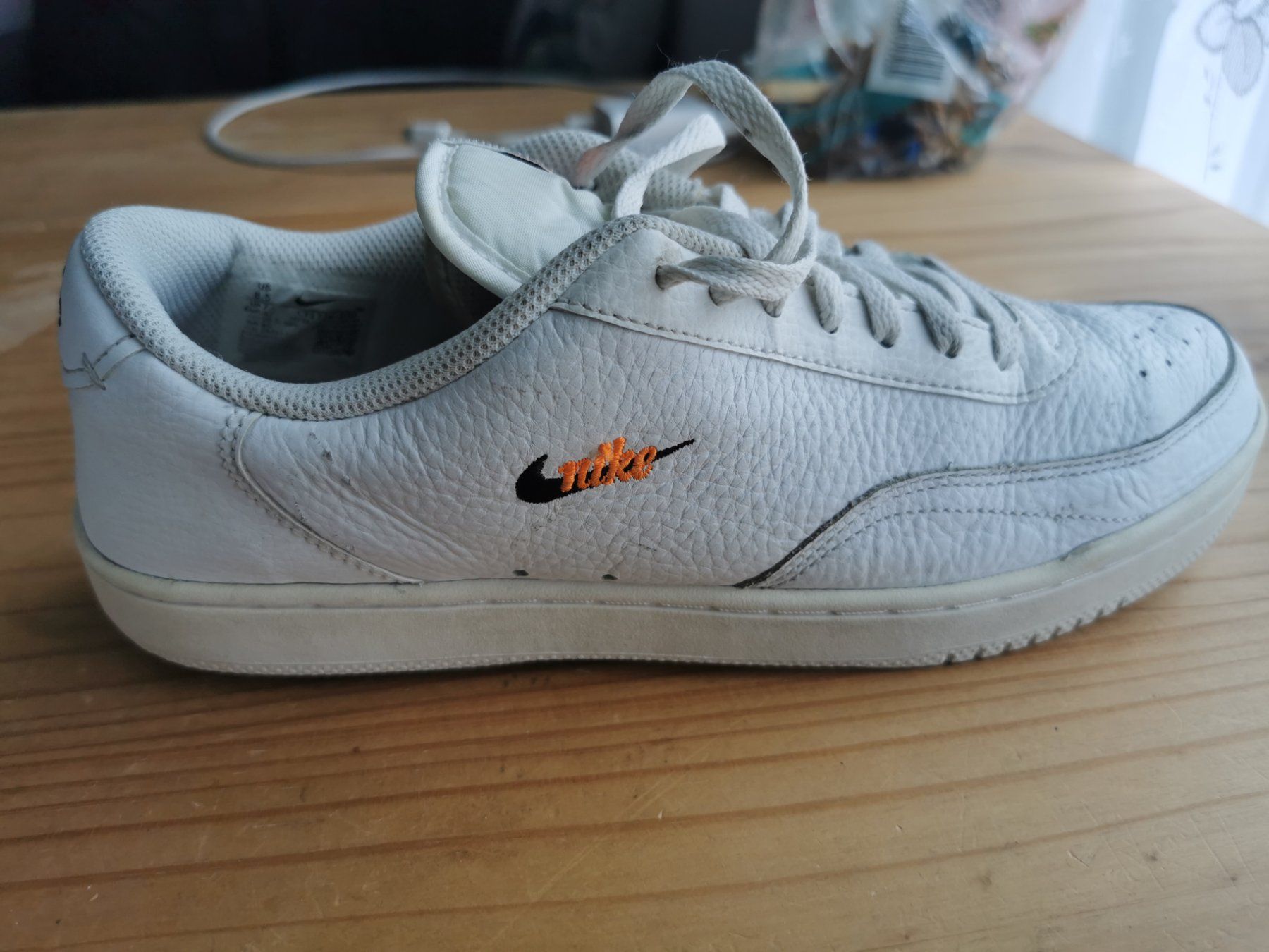 Nike Scarpe da uomo: Nike Turnschuhe Weiss Leder Gr. 42 – Usato da Genève venduto da GVMaam 2