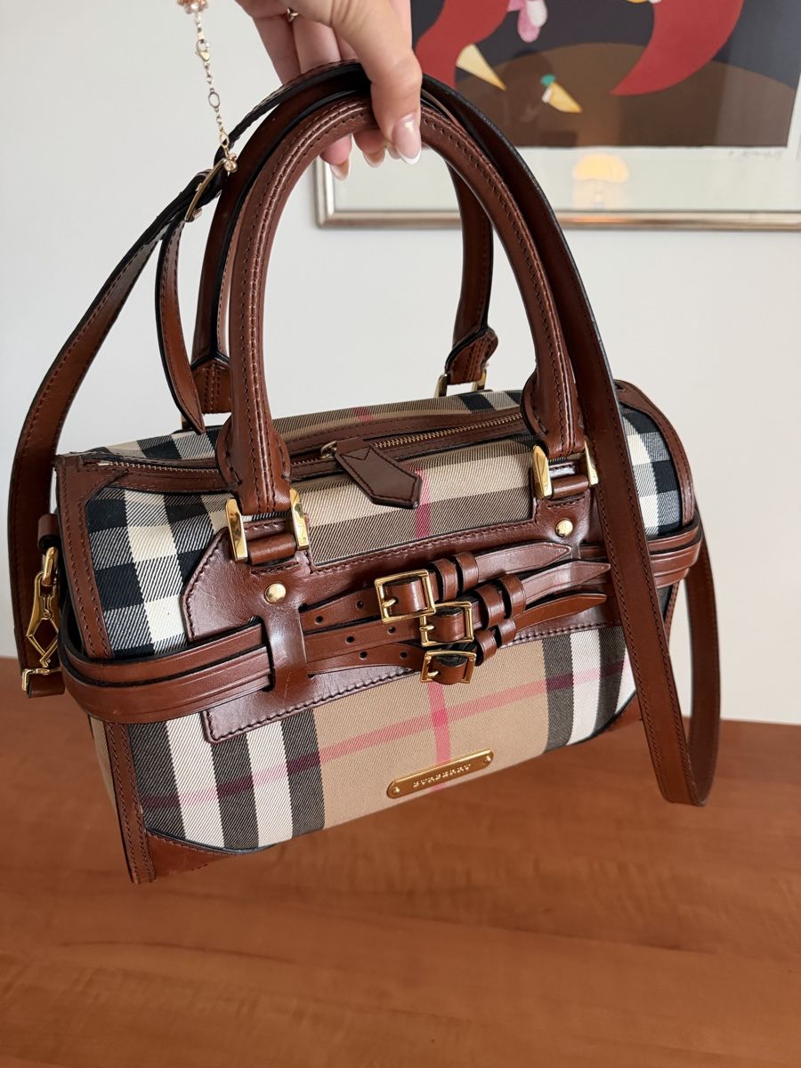 Burberry Taschen für Damen: Burberry Handtasche – Neu (gemäss Beschreibung) aus Seewen SZ von mar_nx8d