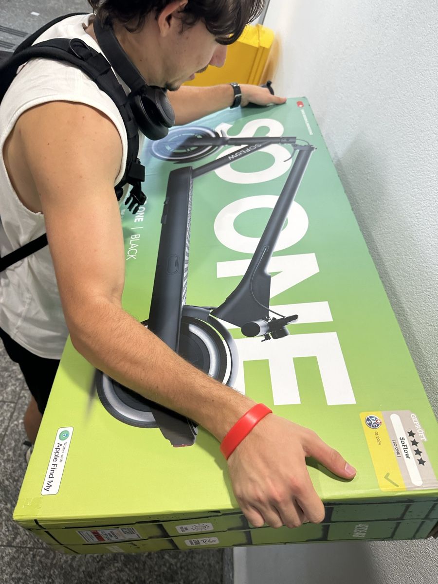 Scooter: SoFlow electric scooter black New in box – Nuovo (secondo la descrizione) da Fribourg venduto da vit_55cn