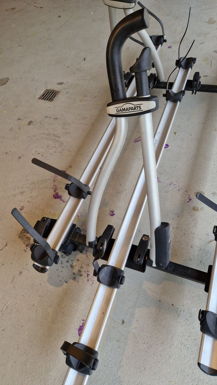 Thule Barres de toit: Fahrradträger – D'occasion à Wängi par mas_7ldd 6