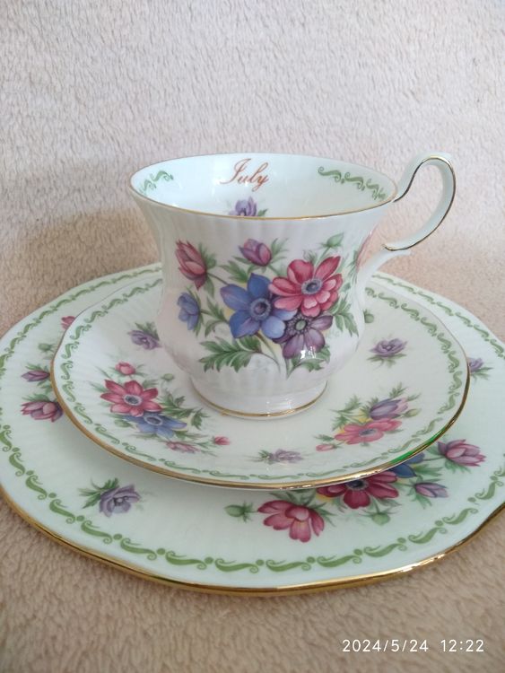 Chère grand-mère cadeau tasse à café / tasse à thé blanc et rose avec