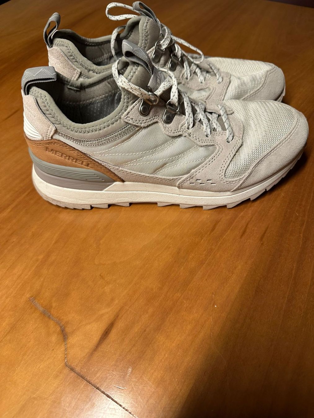 Scarpe da donna: Merrell Sneaker Grösse 39 – Usato da Burgdorf venduto da interstellar2