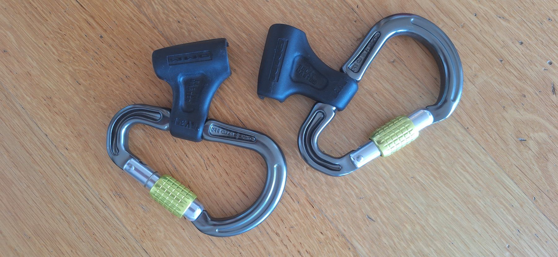 Kletterausrüstungen: Chalkbag und Karabiner – Gebraucht aus Hildisrieden von Pilatusguck 3