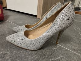 Pumps silbern Grösse 38 Strasssteine guter Zustand