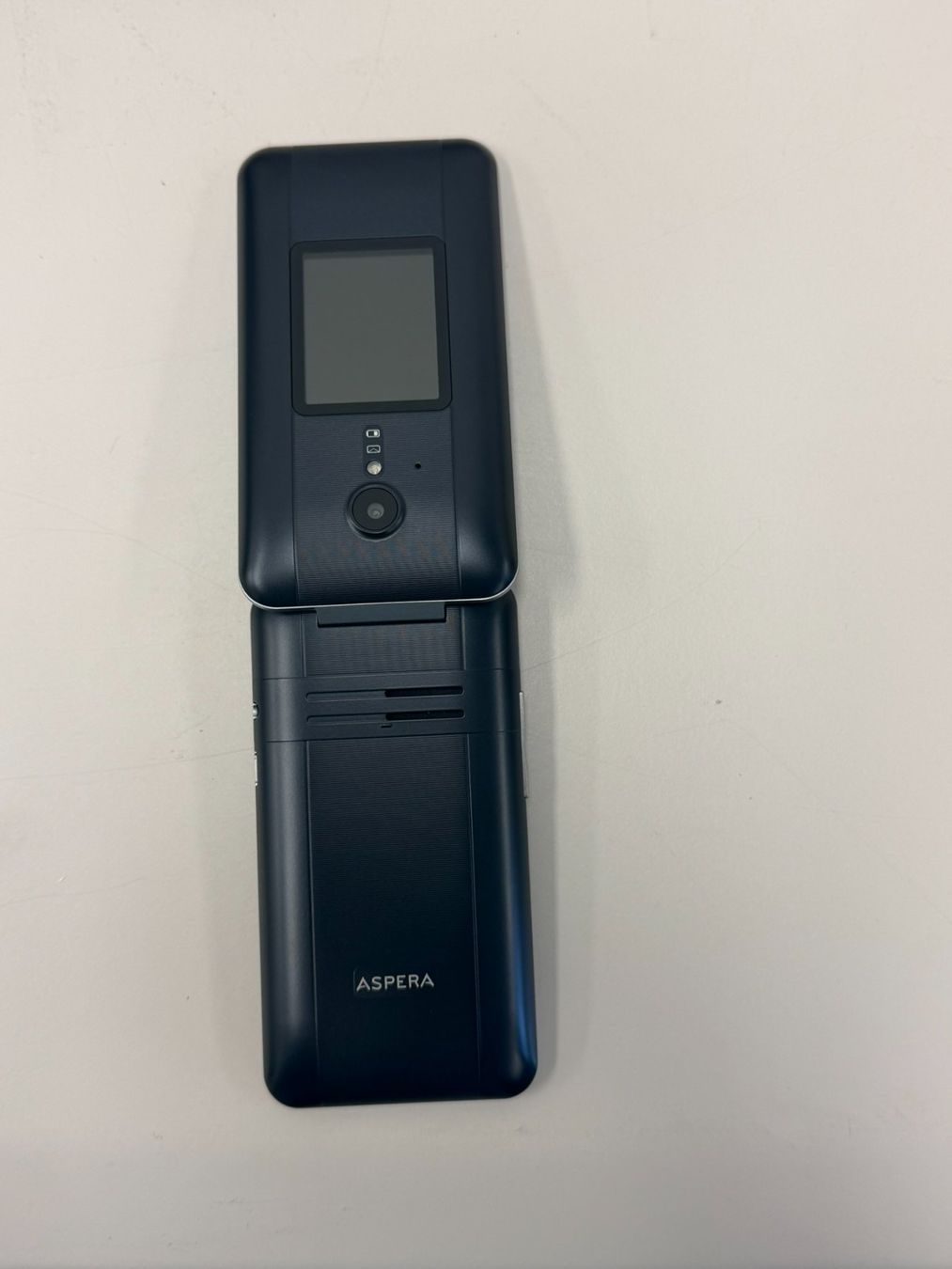 Handys / Smartphones: Aspera F42 Flip Phone – Gebraucht aus Spiez von eag01 2
