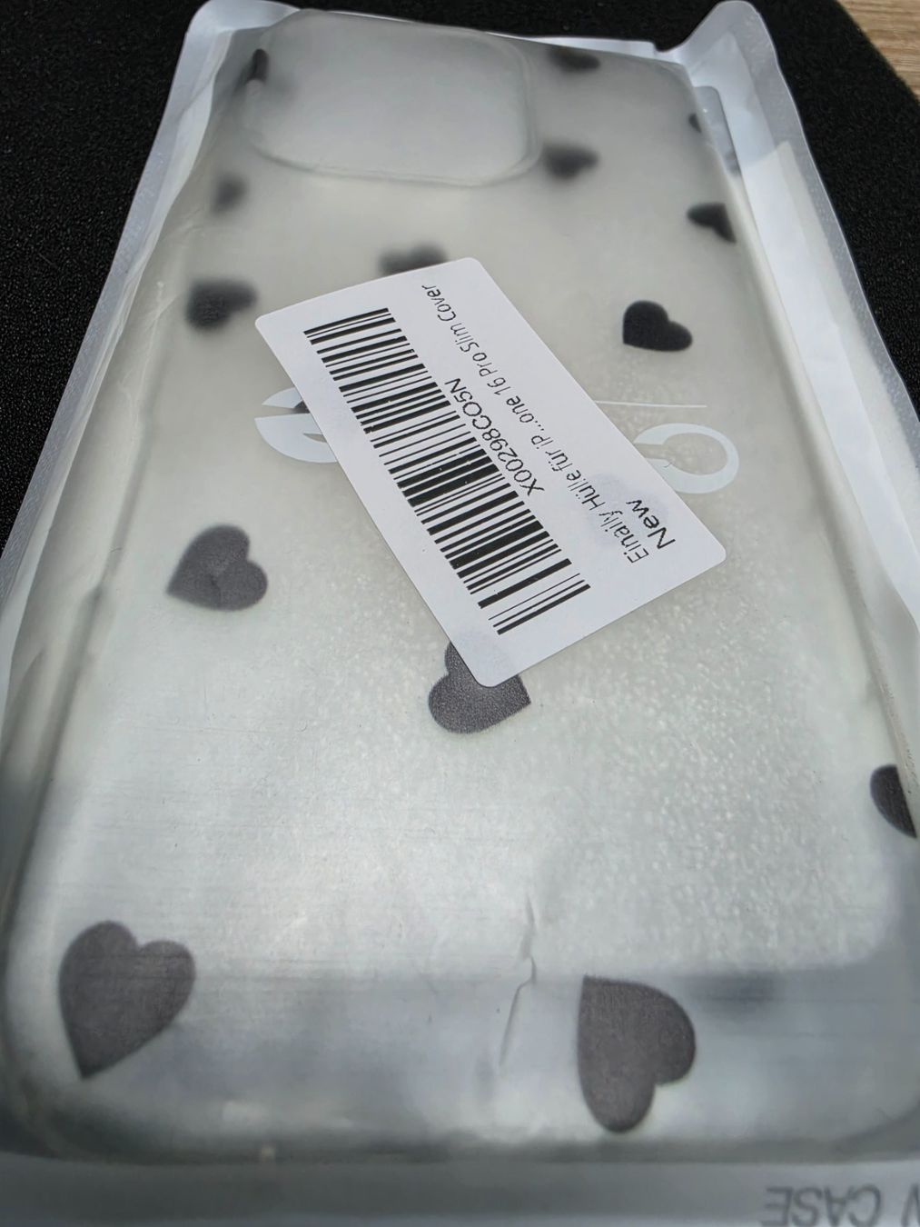 Apple Coques & Protection écran: iPhone 16 Pro Hülle Herzen Neu – Neuf avec emballage d'origine à Bülach par TimeDealsNow 2