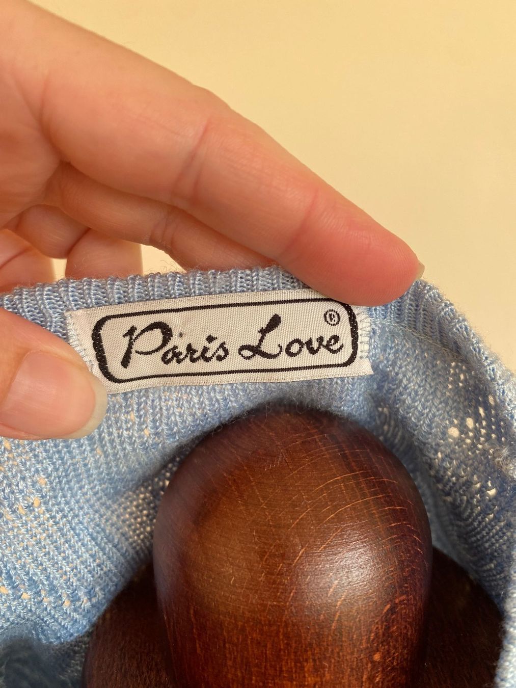 Maglioni & Felpe: Pull vintage bleu pervenche – Usato da Basel venduto da Maria-Alexa 4