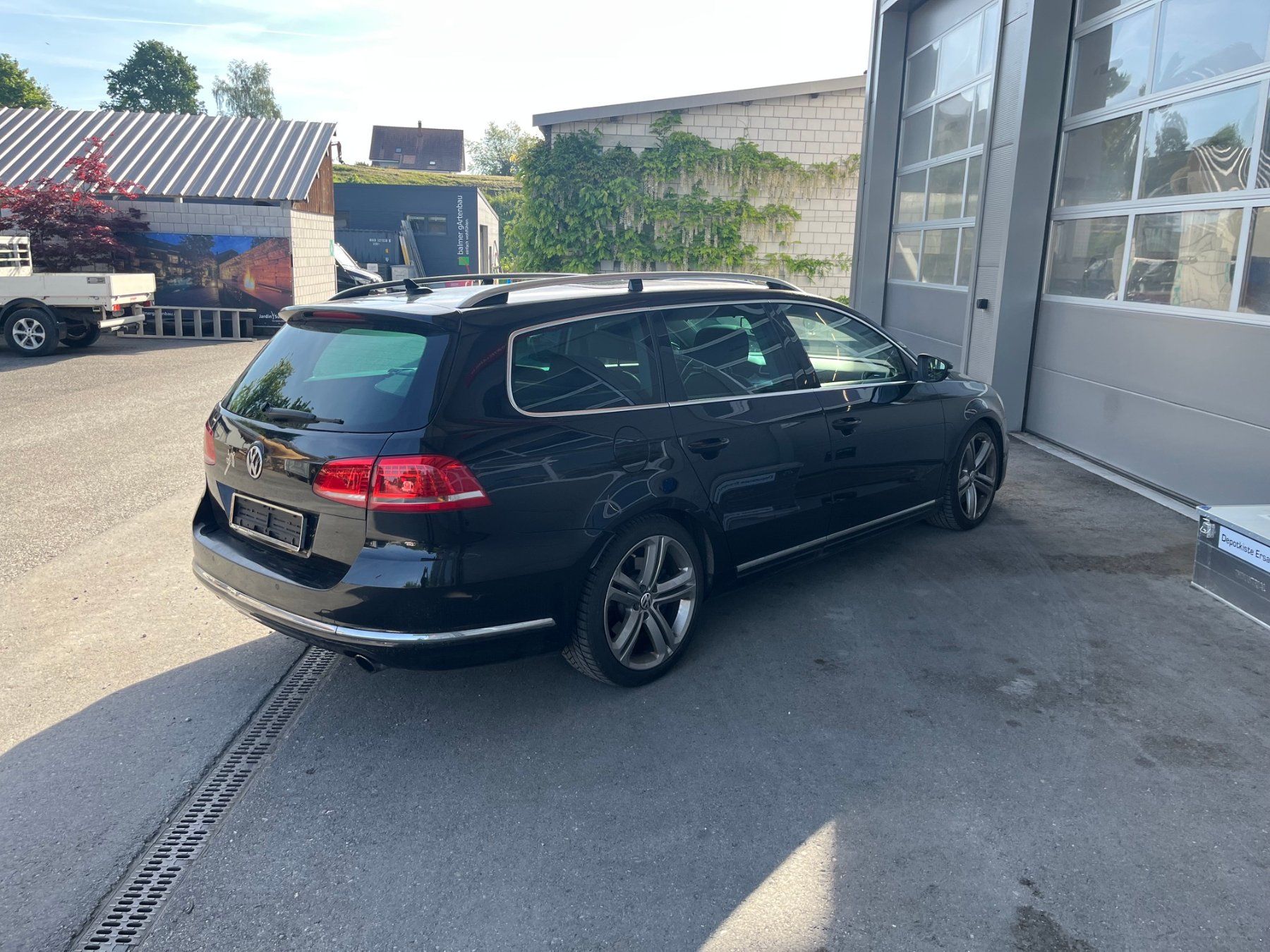 VW Automobili: VW Passat Variant 3.6 4Motion – Difettoso da Büetigen venduto da toumes 3