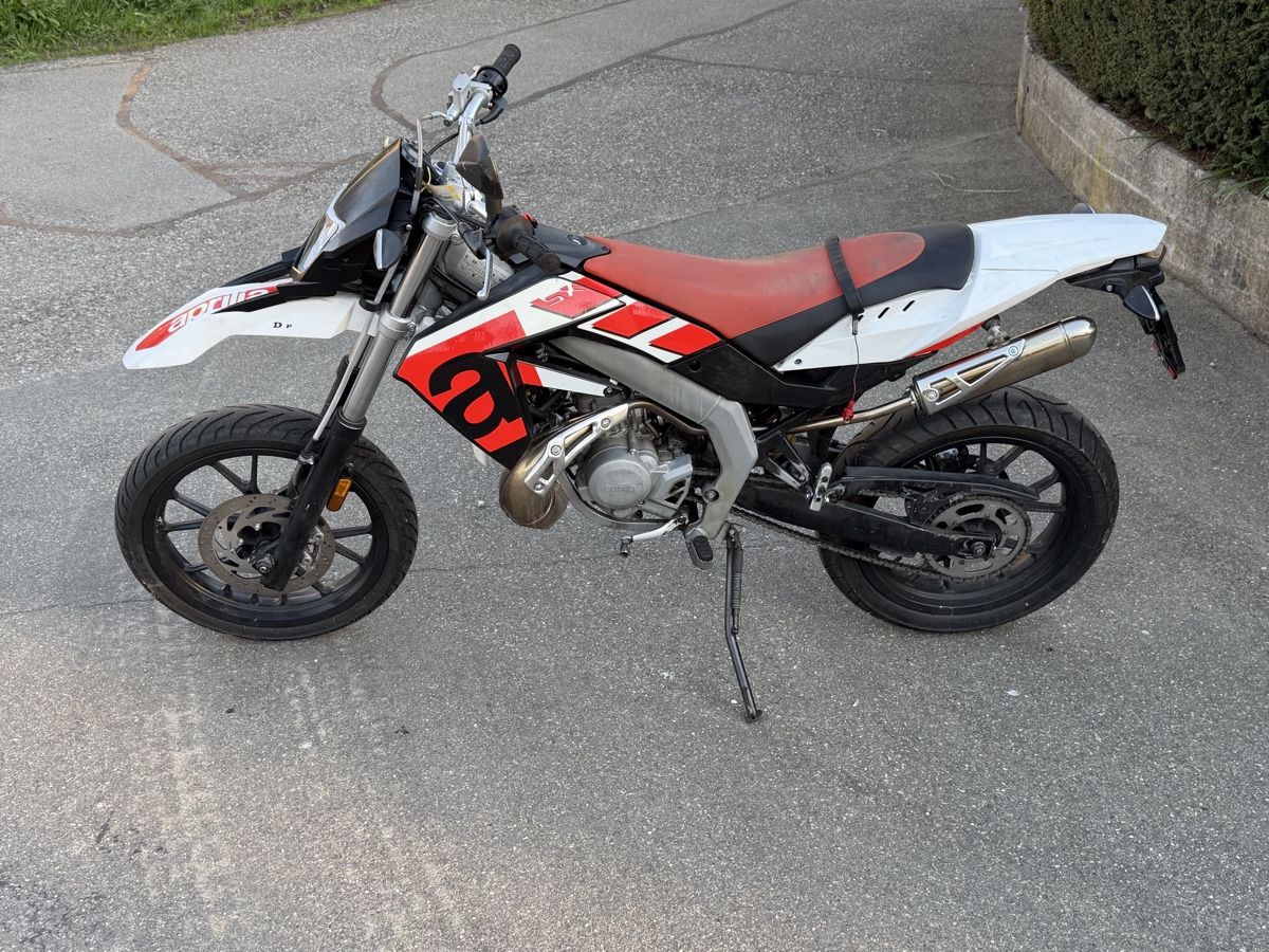 Aprilia Strada: APRILIA SX 50cc 2018 jg – Usato da Zullwil venduto da Autocentersalii 4