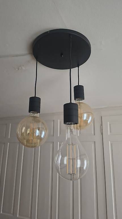 Lampadari & plafoniere: Pendelleuchte mit 3 Glasschirmen – Usato da Hergiswil NW venduto da DME00
