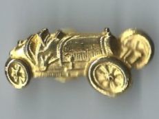 Plaketten & Abzeichen: Oldtimer Auto  / Pin, goldfarben – Gebraucht aus Zürich von t24_de