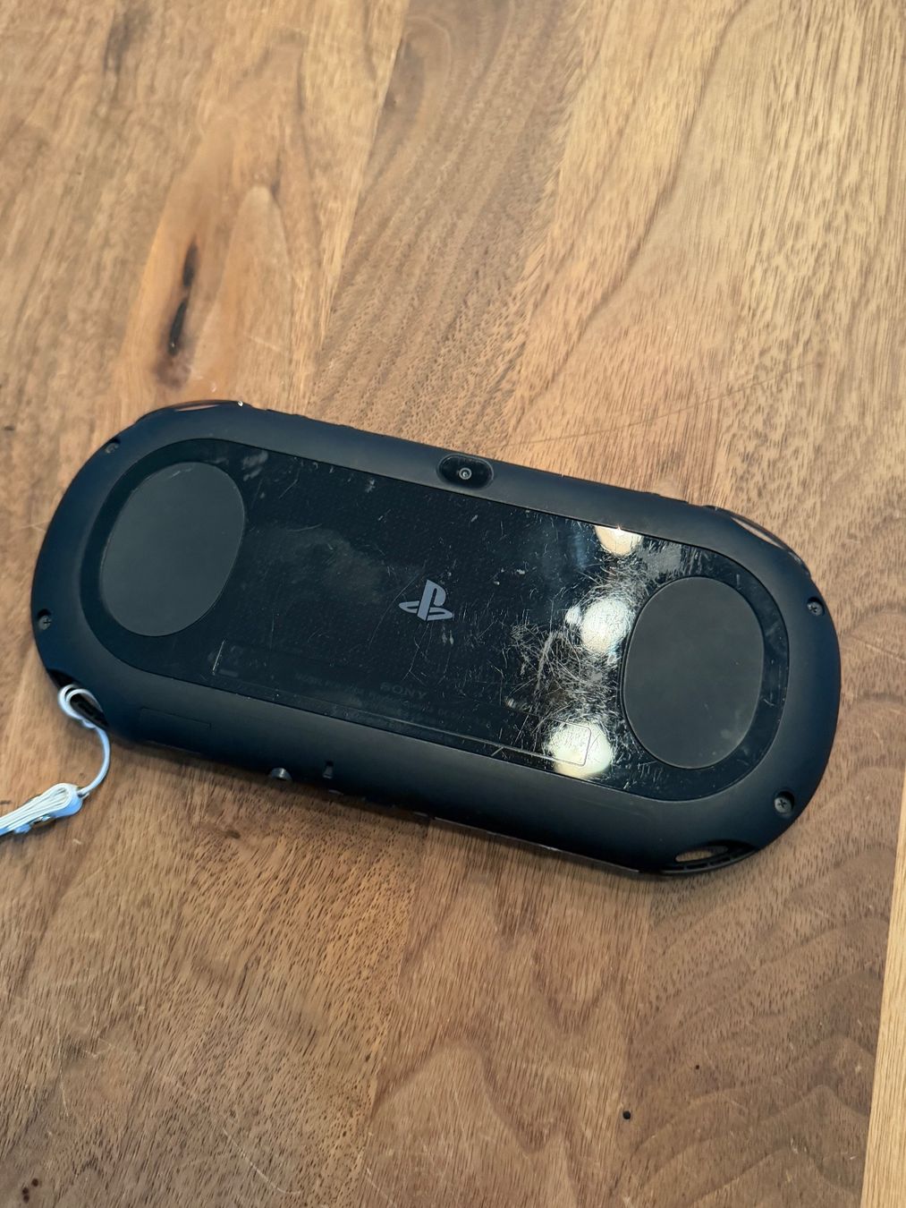 Sony Console: Sony PS Vita inkl. USB Ladekabel – Usato da Zürich venduto da SuguShop 1