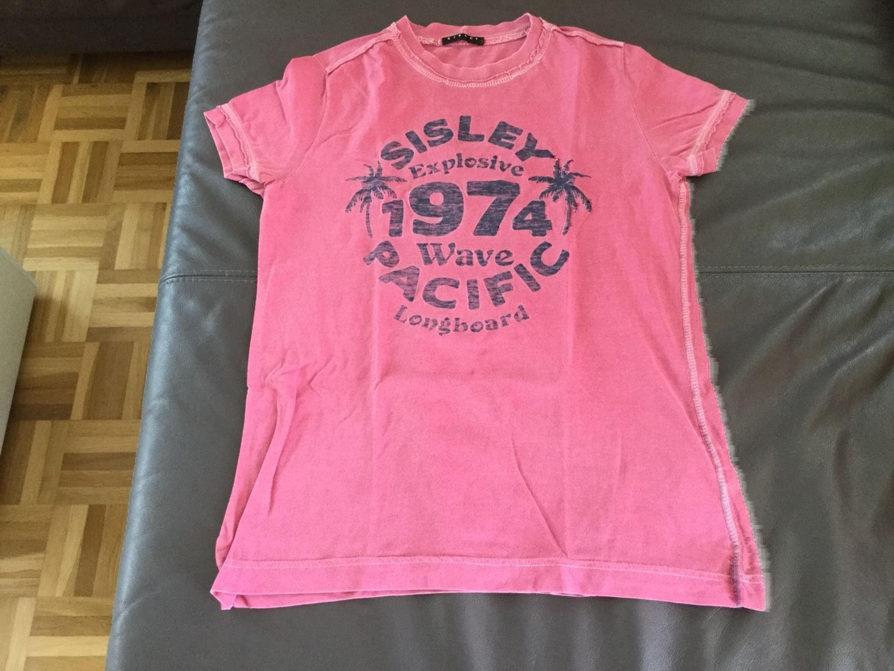 Sisley Chemises, T-shirts & Polos: lässiges T-Shirt – D'occasion à Horw par Benny017