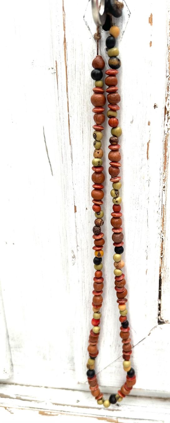 Colliers: 🟢 collier perles graines / Halskette aus Samen – Neuf (Voir description) à Fribourg par Meta26 2