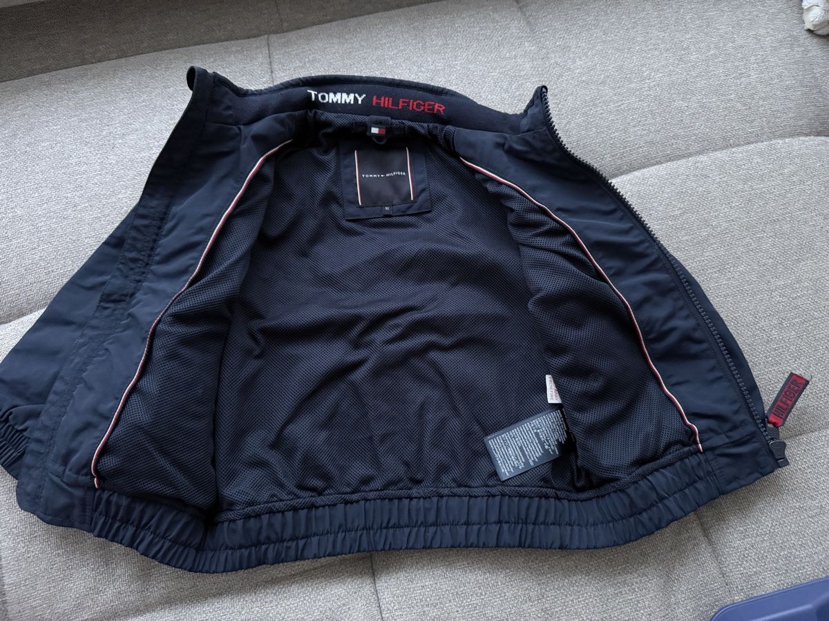 Tommy Hilfiger Giacche & Cappotti: Jacke Tommy Hilfiger Gr. 92 dunkelblau – Nuovo (secondo la descrizione) da Lufingen venduto da Hafula 1
