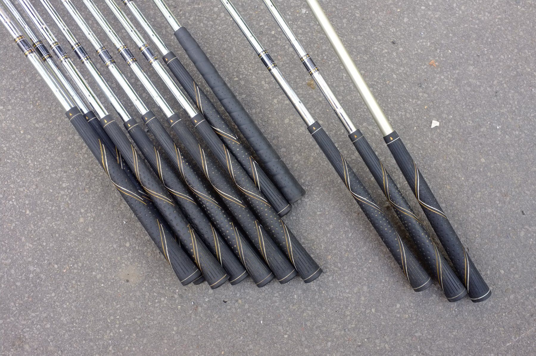 Mazze & Set: Golf ballen. Kommt mit gratis Golfsatz. – Usato da Ennenda venduto da HOLMEX 1