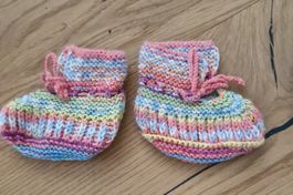 Selbstgestrickte Baby Finkli