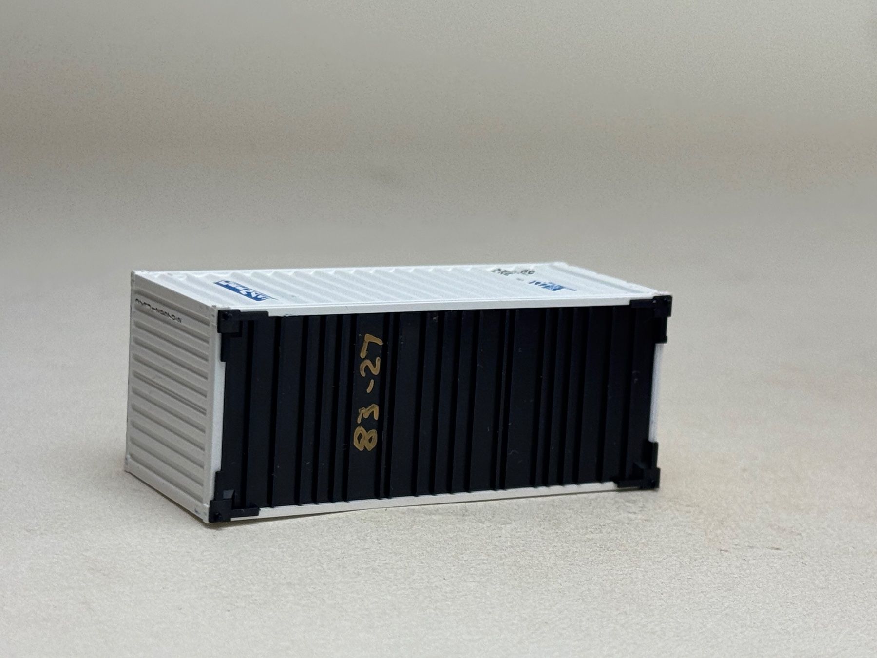Modellini di ferrovie: EB- 20 Ft. Container Delmas weiss – Usato da Elm venduto da Wikmtz 2