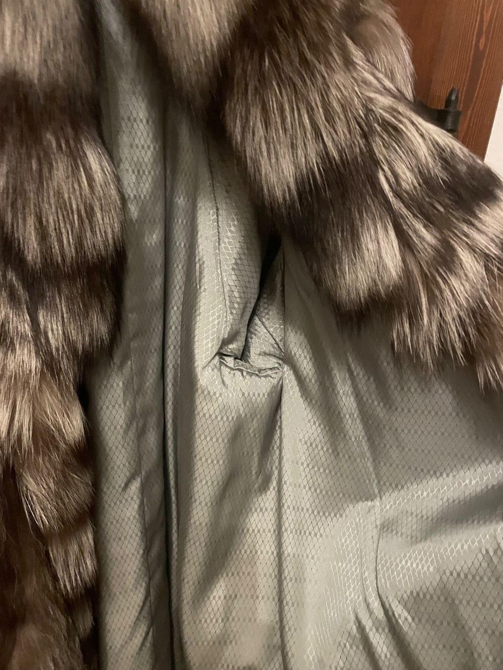 Mäntel: Pelzmantel Silberfuchs Gr. 48 / 50 – Gebraucht aus Emmenbrücke von Ladyboutique 5