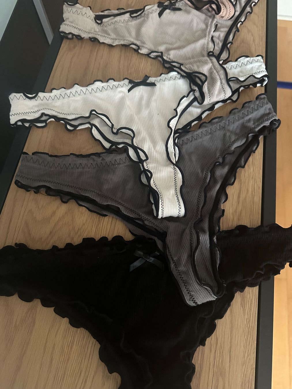 Shein Altra biancheria intima: 5er Set Brasilian-Slips, Grösse 40 neu! – Nuovo (secondo la descrizione) da Altendorf venduto da Eastwick4 1