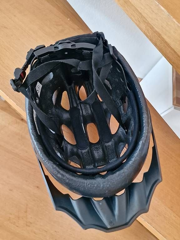 Helme: Velohelm – Gebraucht aus Zürich von Mary_care1 1