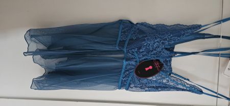 Nuisette neuve + string (DR)