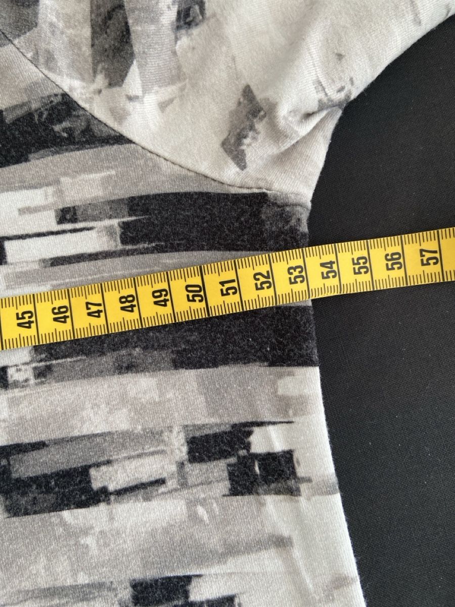 T-shirt: 3/4 Arm Shirt – Usato da Villmergen venduto da Savogin 3