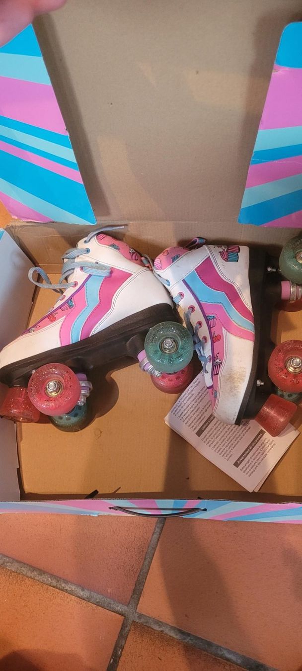 Patins à roul. & inline: 3 Paar Rollschuhe Rio Roller Grape – D'occasion à wallisellen par simeli16 3