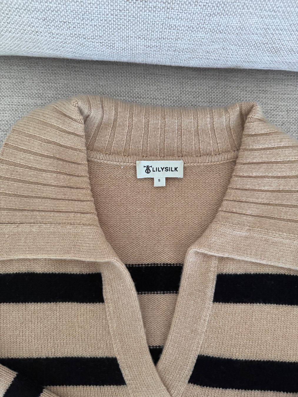 Maglioni & Felpe: Lily Silk Pullover 100% Wolle ungetragen – Nuovo (secondo la descrizione) da Dielsdorf venduto da Gioma06 2