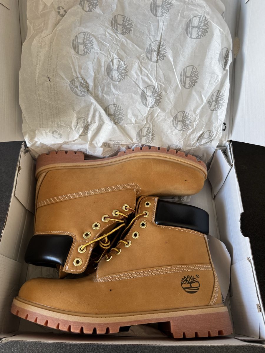 Timberland Scarpe da uomo: Timberland Boots Size 44 – Nuovo (secondo la descrizione) da Lausanne venduto da Kel_04 1