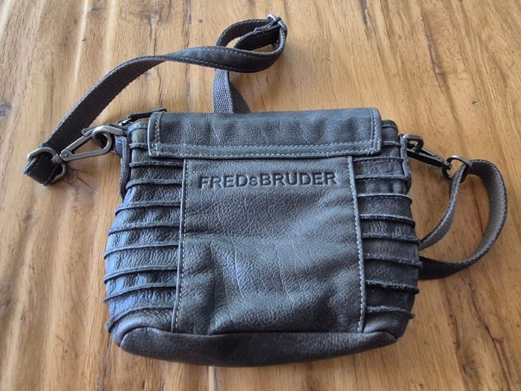 FredsBruder Borse da donna: FREDsBRUDER, Echt Leder Handtasche – Usato da Nottwil venduto da echtMOMO 6