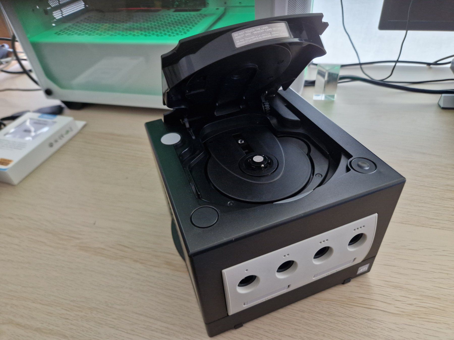 Nintendo Console: Gamecube Noire Originale + Jeux + Memory Card + manette ! – Usato da Belmont-Lausanne venduto da Stephane_C 3