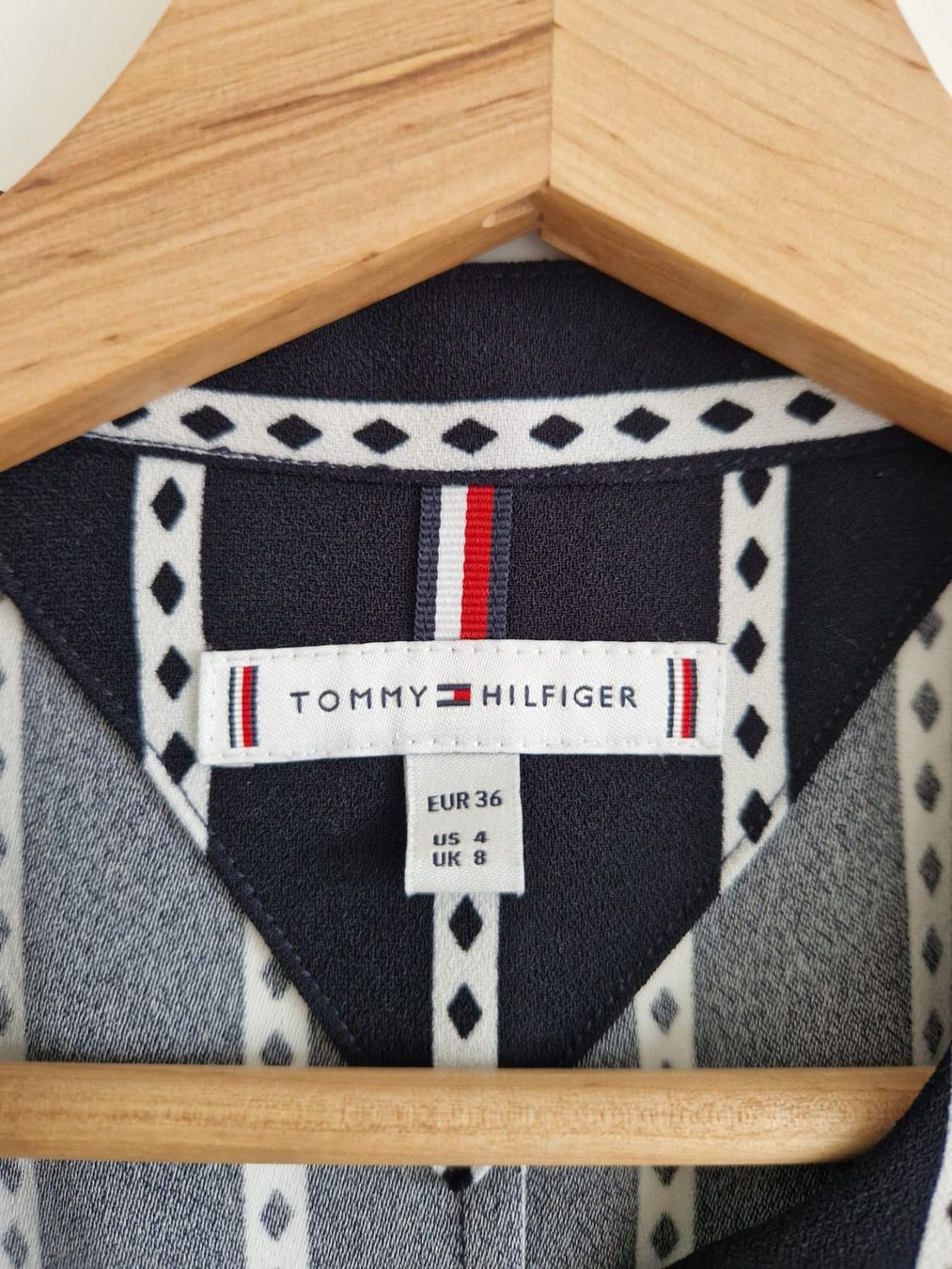 Tommy Hilfiger Vestiti: Tommy Hilfiger Hemdblusenkleid, Gr. 36, Navy gestreift – Nuovo (secondo la descrizione) da Au ZH venduto da lau_tc7h 3